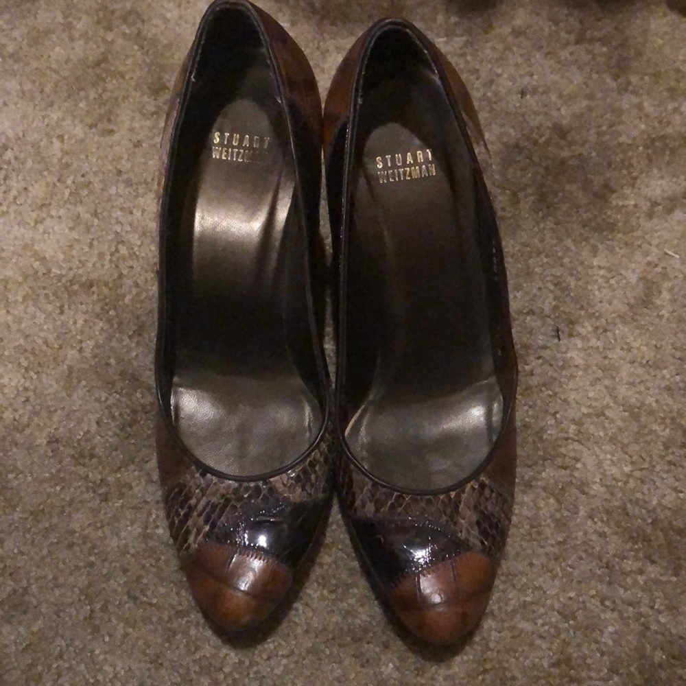Stuart Weitzman shoes, size 9 1/2.